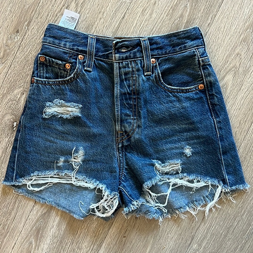Custom Women Levis Ribcage Shorts Dark Blue Size 23